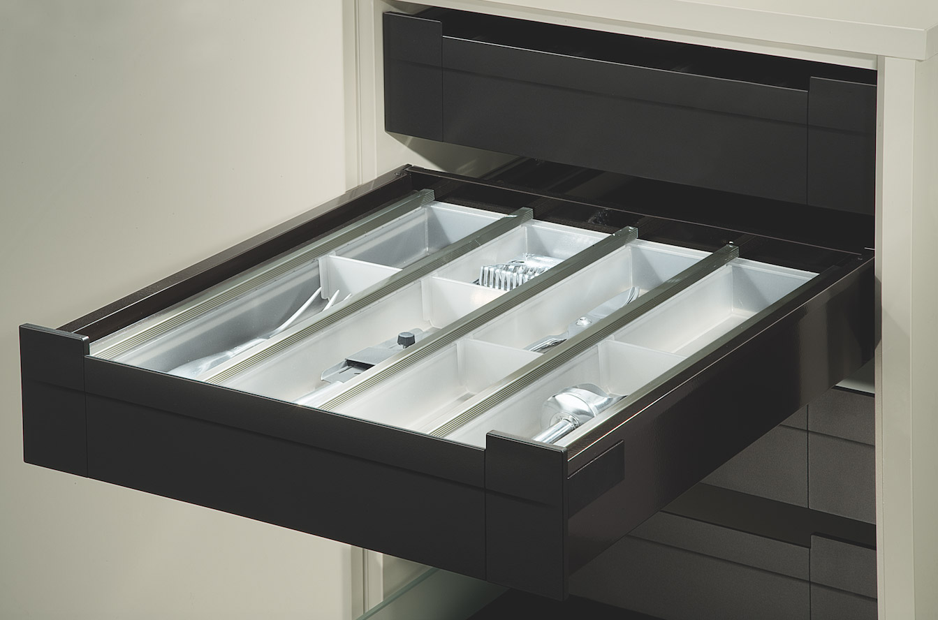Лоток под столовые приборы в шкаф 400мм Blum Legrabox универсальный (для станд. и внутр. ящика) белый