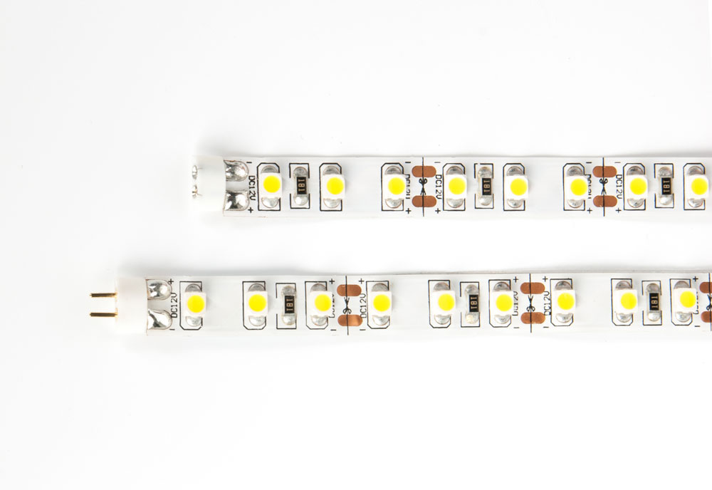 LED лента IP20 открытая, 8мм, 120 LED/м,   19Вт, 12В, 2м в кат., на кон.ленты разъемы папа/мама теплый